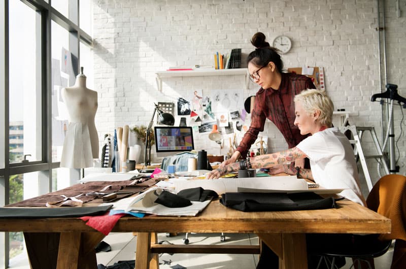 Guía: Diseñadores con sello de calidad Impressme contratar_dise_ador_1729115142751.jpg
