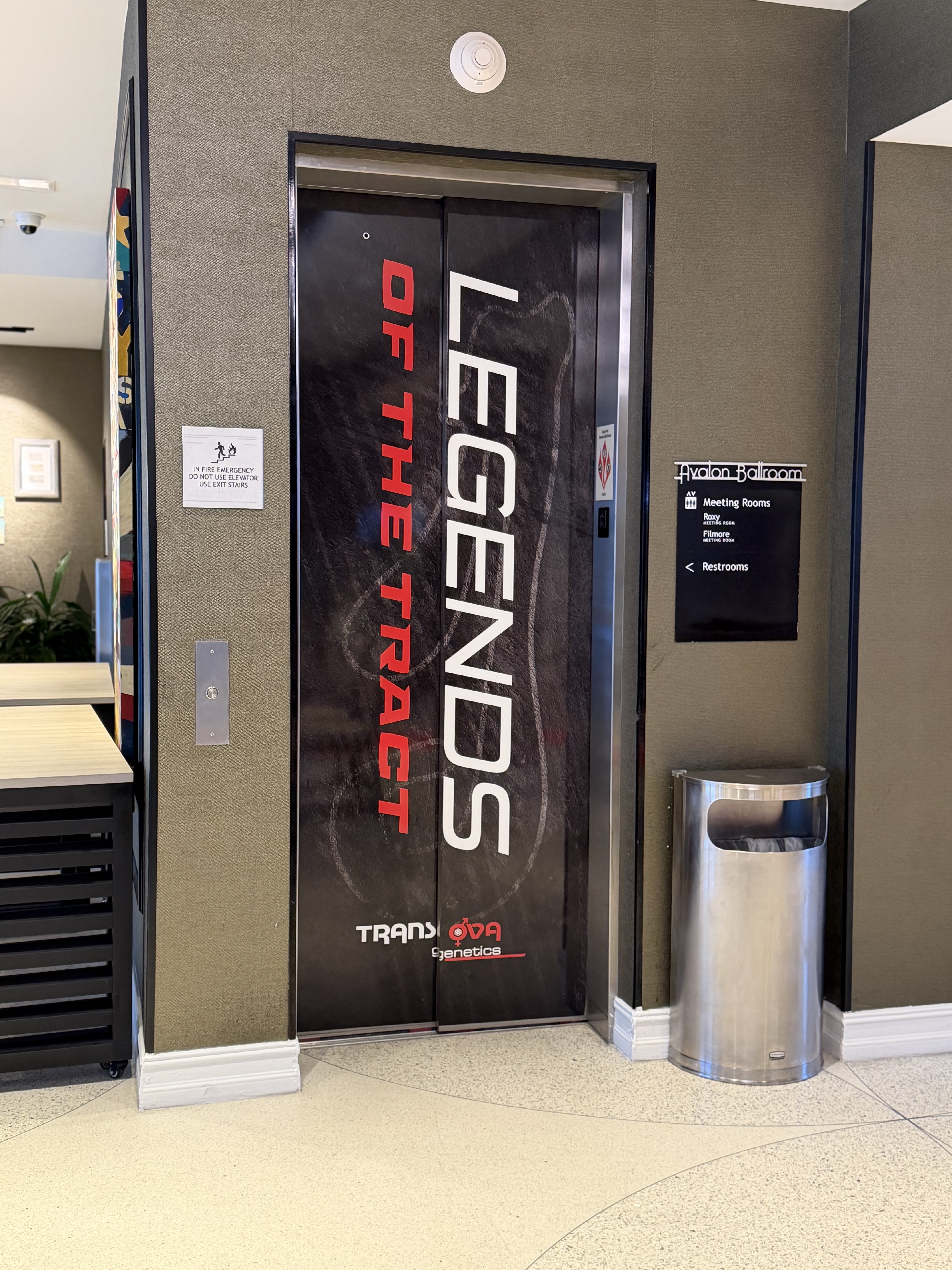 Hard Rock - Service Elevator