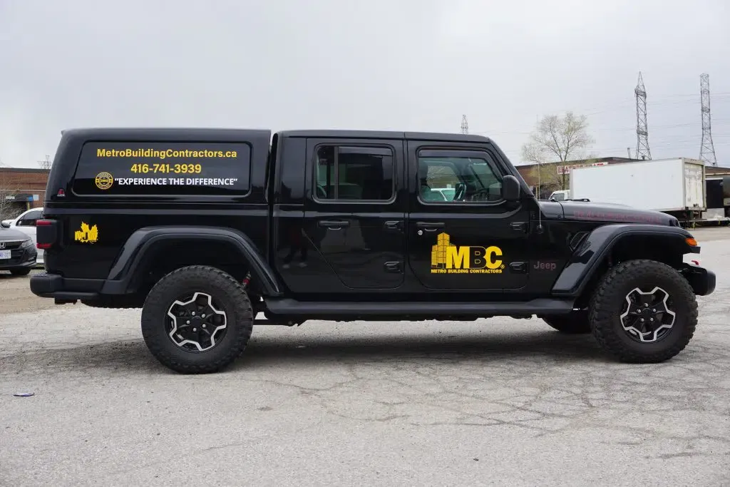 Metro Jet Wash Isuzu Truck – Full Vehicle Wrap - Vinyl Wrap Toronto