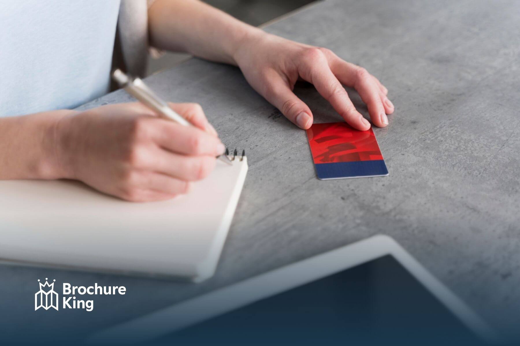 What Is the Standard for Business Cards? What_is_the_standard_for_business_cards_1769245751286.jpg