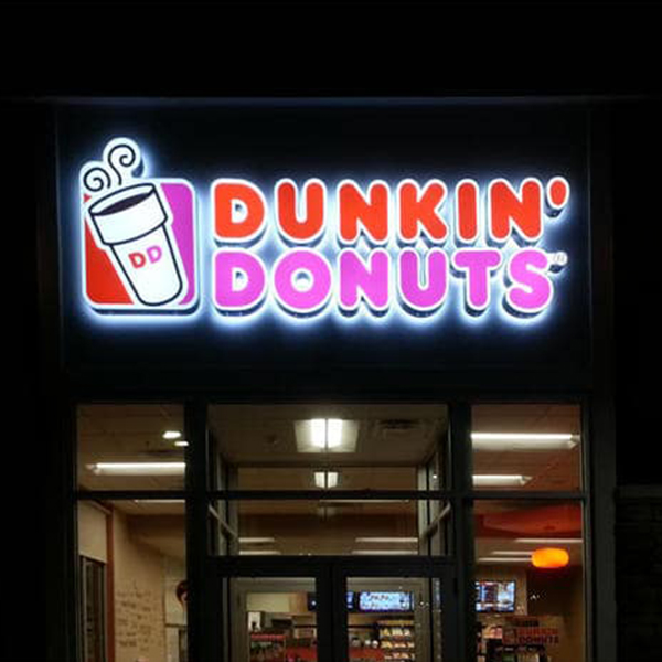 Effective Ways to Use Logo Signs to Elevate Your Brand 04_1742203909222.jpg