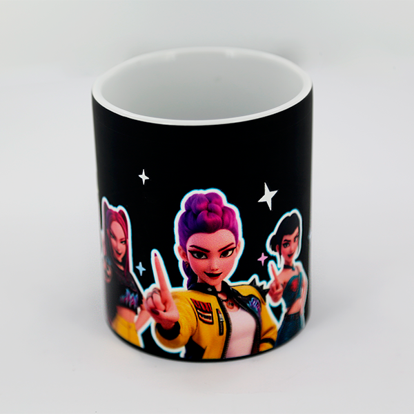 Taza mágica que cambia de color con el calor