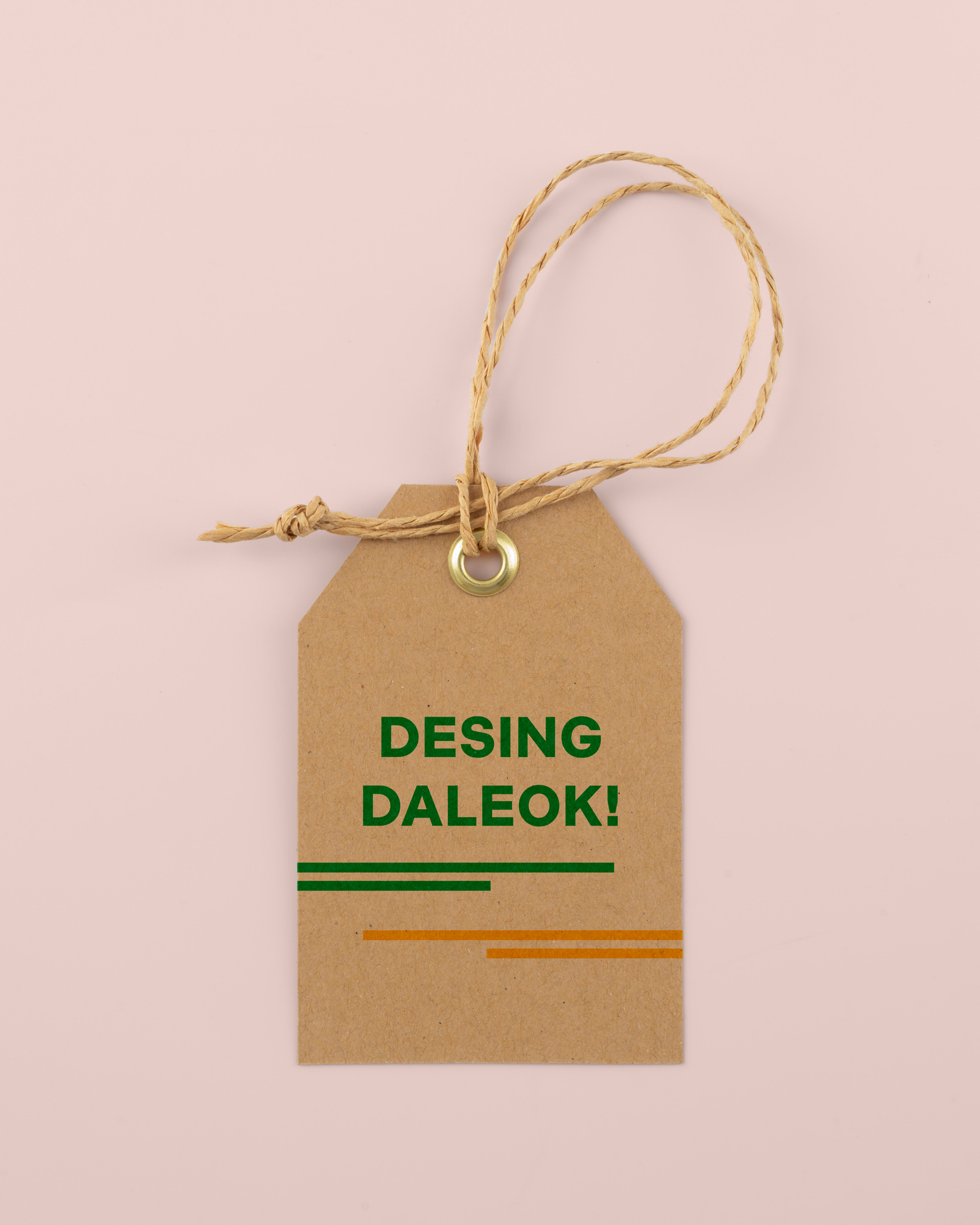 Etiquetas Colgantes Con Ojetillos 2