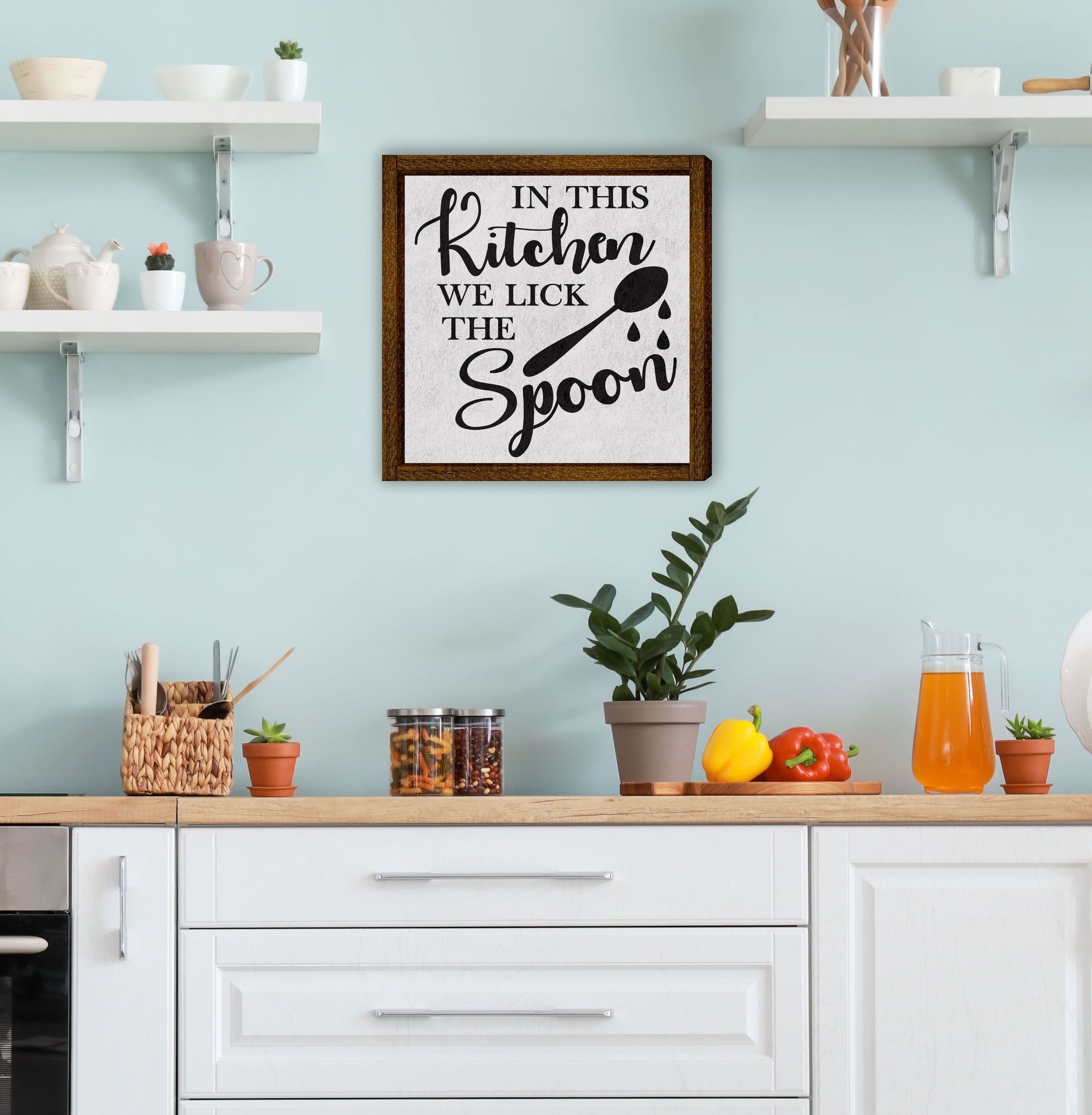 In This Kitchen We Lick the Spoon (Version #1 with Clipart) Sign
