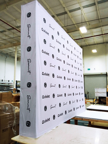 Pop up showing alternating Vivint and Sunset logos