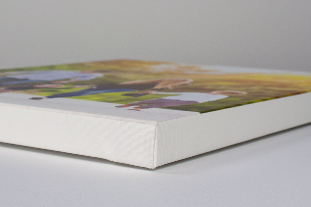 Color border canvas wrap.