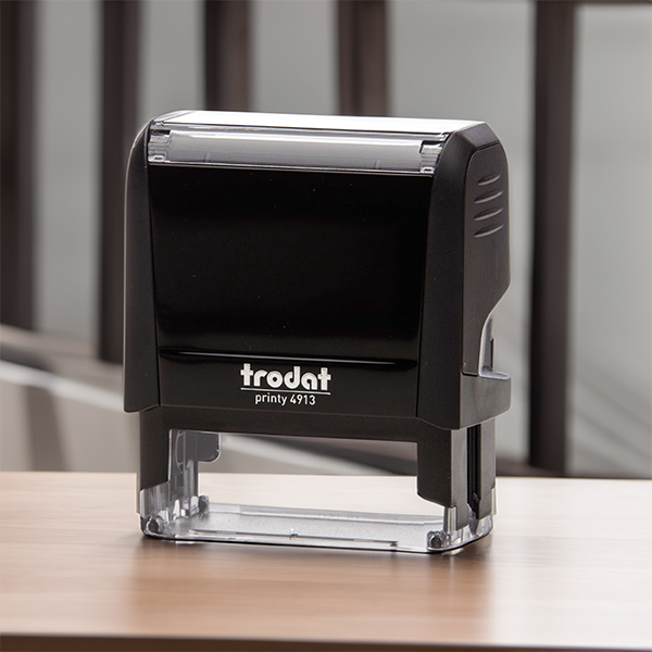តែម Trodat 4913 ដែលអាចចាក់ទឹកថ្នាំដោយខ្លួនឯង - ស៊ុមពណ៌ខ្មៅ