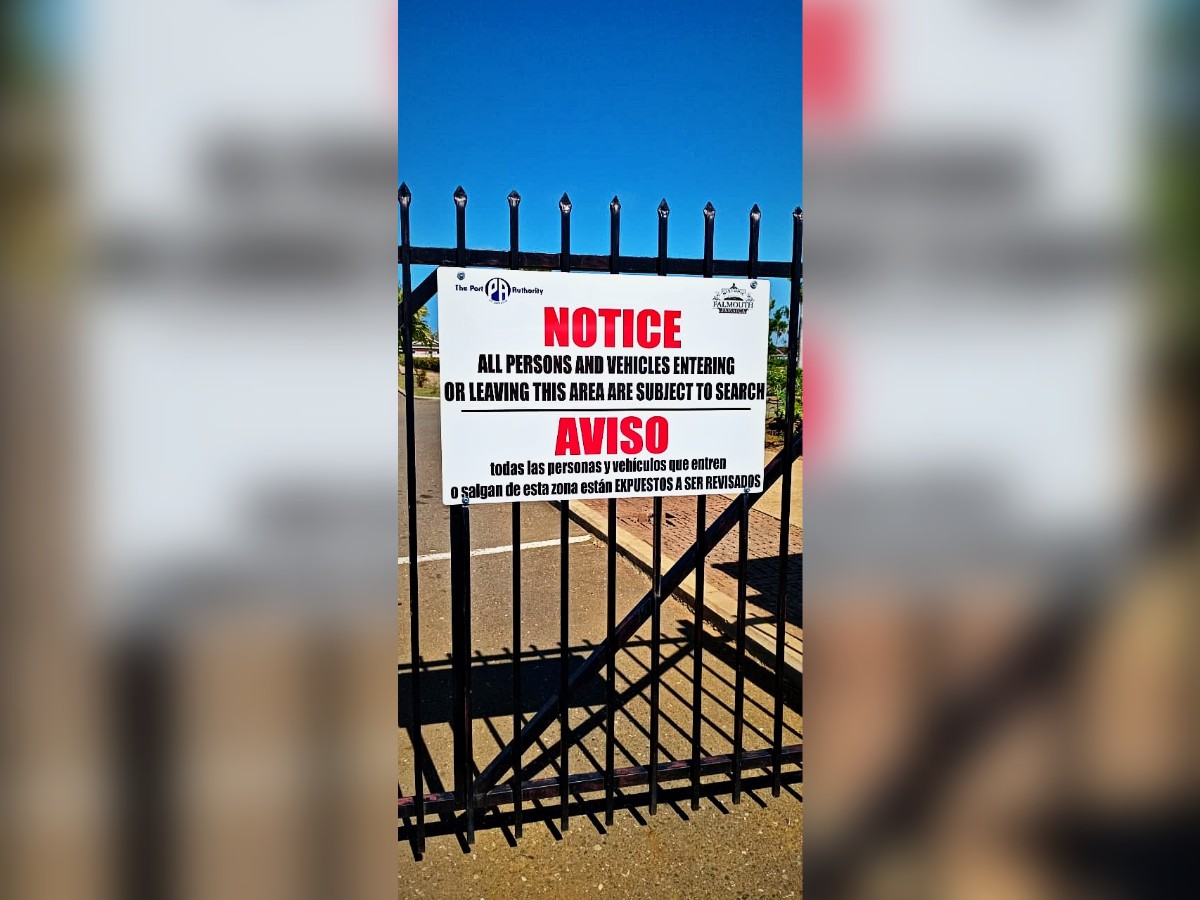 PVC notice and safety signs - Port Authority, Falmouth