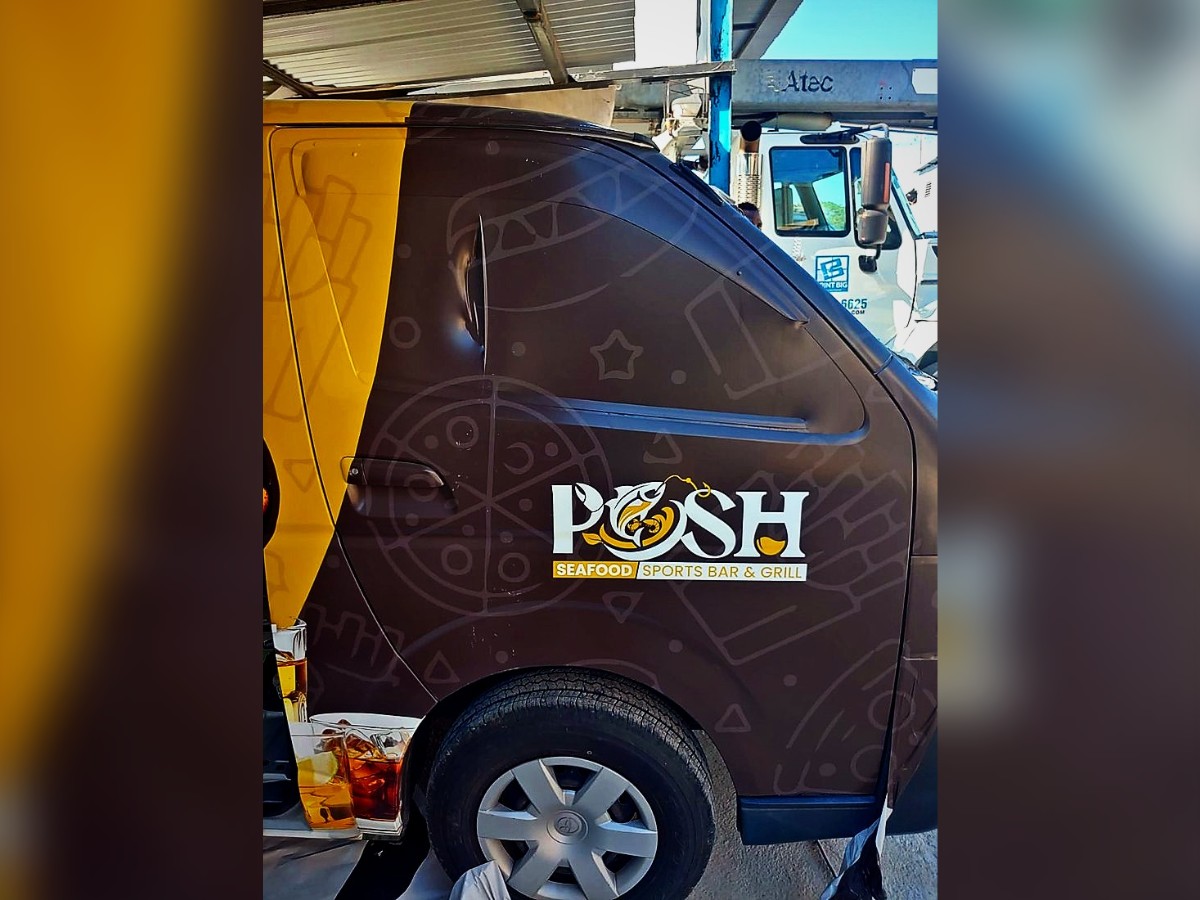 Van wrap · Posh Sports Bar & Grill