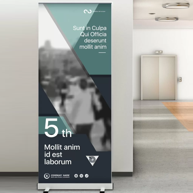 Retractable Banner Stands